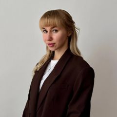 Устинова Полина